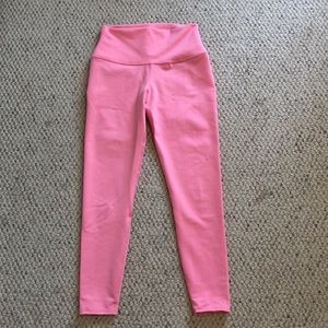 AMAZING CONDITION ALO LEGGINGS